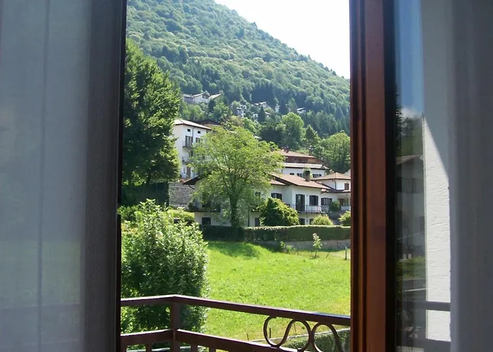 فندق Valle Intelvi